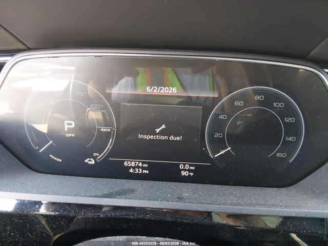 Продажа на аукционе авто 2019 Audi E-tron Premium Plus, vin: WA1LABGE5KB021273, номер лота: 45282039