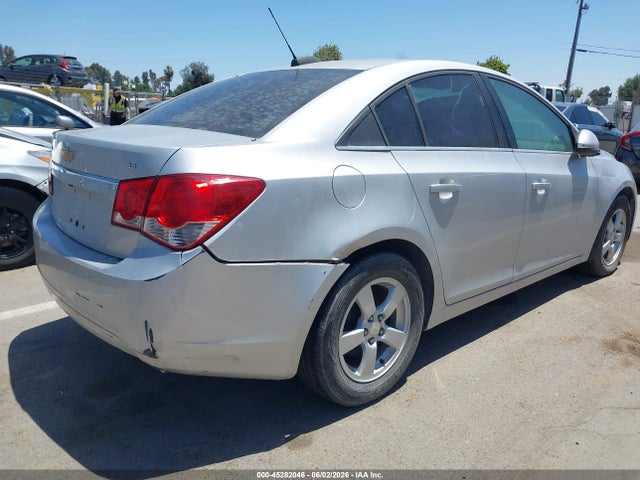 Продажа на аукционе авто 2015 Chevrolet Cruze 1lt Auto, vin: 1G1PC5SB2F7105682, номер лота: 45282046