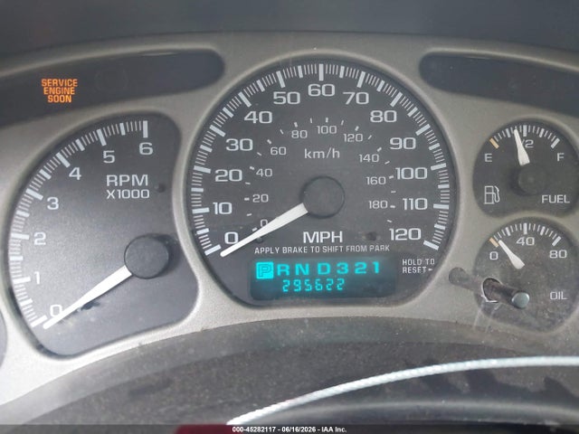 45282117 :رقم المزاد ، 1GKEK63U82J232221 vin ، 2002 Gmc Yukon Denali مزاد بيع