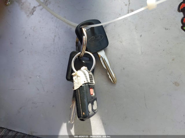 45282123 :رقم المزاد ، 1FMEU176XWLA13514 vin ، 1998 Ford Expedition Eddie Bauer/xlt مزاد بيع