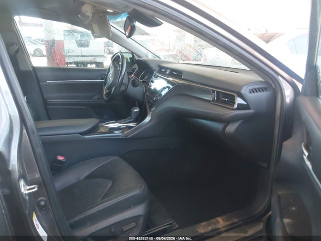 45282148 :رقم المزاد ، 4T1B61HK9KU772071 vin ، 2019 Toyota Camry Xse مزاد بيع