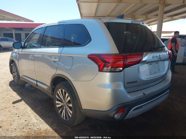 Mitsubishi Outlander Es 2019 JA4AD2A32KZ008266 Image 3