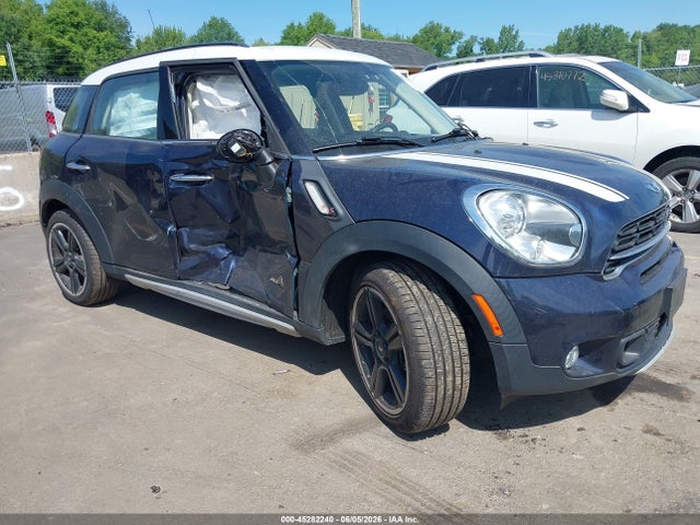 Продажа на аукционе авто 2015 Mini Countryman Cooper S, vin: WMWZC5C51FWP42980, номер лота: 45282240