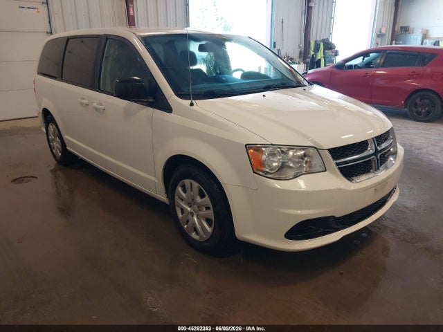 Dodge Grand Caravan Se 2018 2C4RDGBG9JR318592 zdjęcie główne