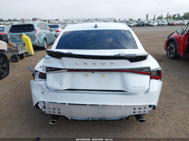 JTHBZ1B28T5096713 Lexus Is 350 F Sport Design