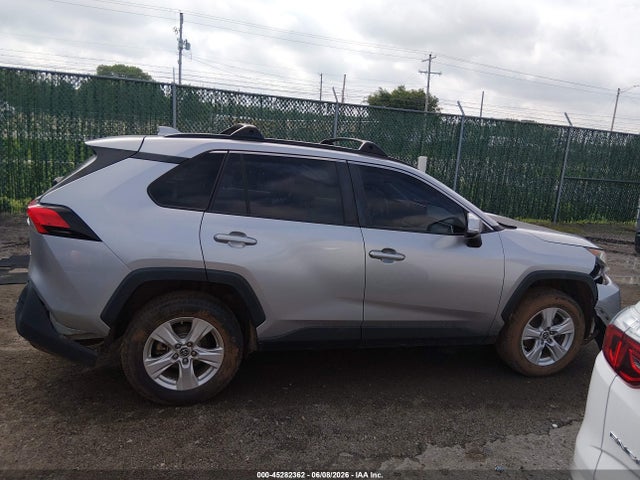 JTMW1RFV7KJ001710 Toyota Rav4 Xle