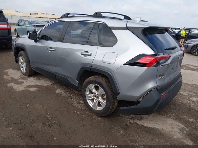 JTMW1RFV7KJ001710 Toyota Rav4 Xle