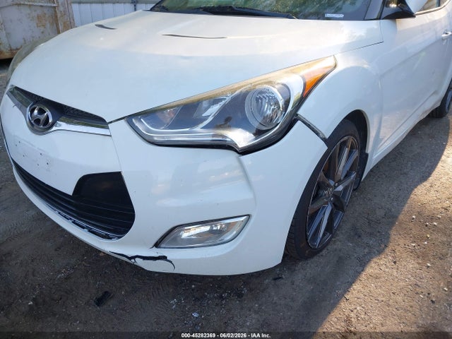 45282369 :رقم المزاد ، KMHTC6AD2DU097592 vin ، 2013 Hyundai Veloster Base W/gray مزاد بيع