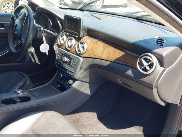45282373 :رقم المزاد ، WDCTG4GB4FJ076213 vin ، 2015 Mercedes-benz Gla 250 4matic مزاد بيع