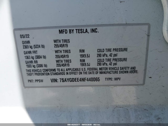 2022 Tesla Model Y Long Range Dual Motor All-wheel Drive მანქანა იყიდება აუქციონზე, vin: 7SAYGDEE4NF440065, აუქციონის ნომერი: 45282377