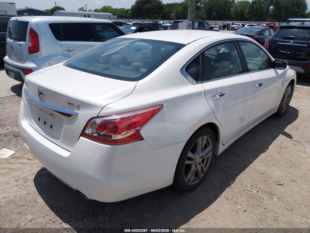 2013 Nissan Altima 3.5 S მანქანა იყიდება აუქციონზე, vin: 1N4BL3AP6DC228124, აუქციონის ნომერი: 45282397