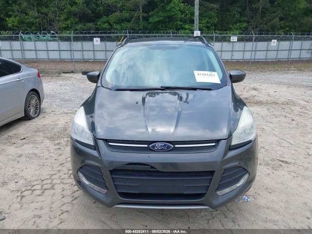 45282411 :رقم المزاد ، 1FMCU0GX0FUC41851 vin ، 2015 Ford Escape Se مزاد بيع
