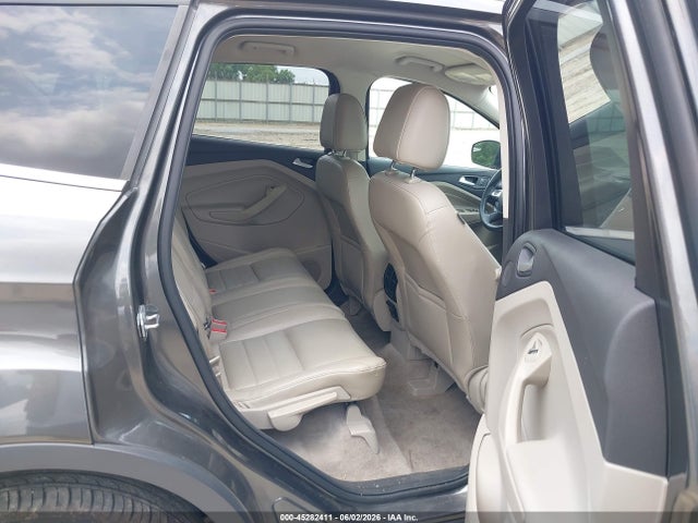 45282411 :رقم المزاد ، 1FMCU0GX0FUC41851 vin ، 2015 Ford Escape Se مزاد بيع