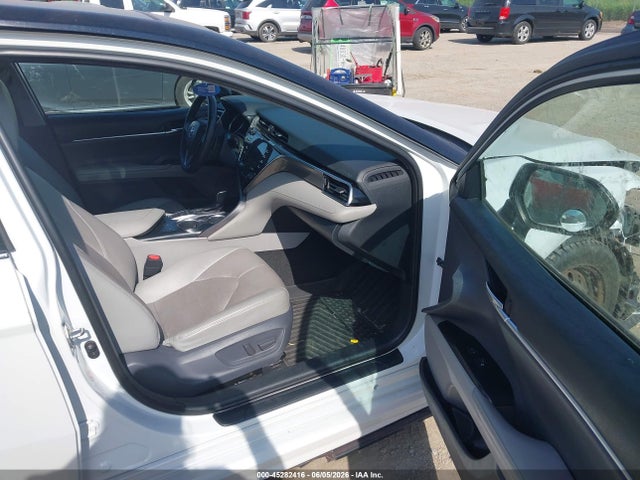 45282416 :رقم المزاد ، 4T1BZ1HK1JU011749 vin ، 2018 Toyota Camry Xse V6 مزاد بيع