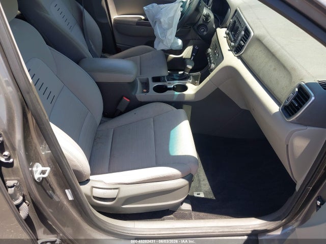 45282431 :رقم المزاد ، KNDPM3AC3J7399556 vin ، 2018 Kia Sportage Lx مزاد بيع