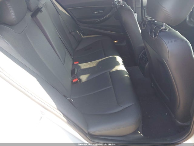 2014 Bmw 320i მანქანა იყიდება აუქციონზე, vin: WBA3B1G53ENT00539, აუქციონის ნომერი: 45282457