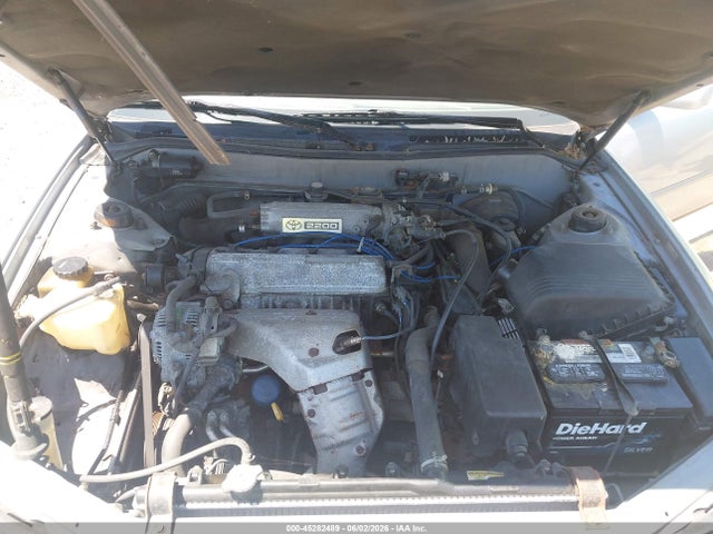 45282489 :رقم المزاد ، 4T1BG12K4TU740703 vin ، 1996 Toyota Camry Dx/le/xle مزاد بيع