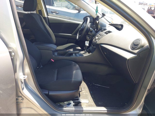 Продажа на аукционе авто 2012 Mazda Mazda3 I Sport, vin: JM1BL1UG8C1554866, номер лота: 45282498