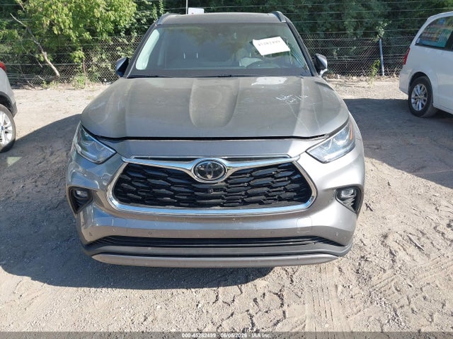 Toyota Highlander Hybrid Platinum 2026 5TDEBRCH6TS705666 Image 6