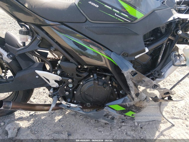 45282501 :رقم المزاد ، JKAEXKG13KDA31442 vin ، 2019 Kawasaki Ex400 مزاد بيع