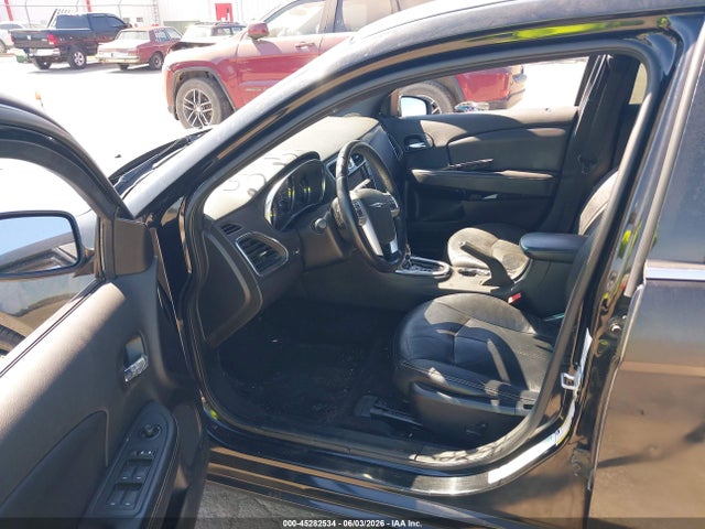 Продаж на аукціоні авто 2012 Chrysler 200 Limited, vin: 1C3CCBCB7CN210751, номер лоту: 45282534
