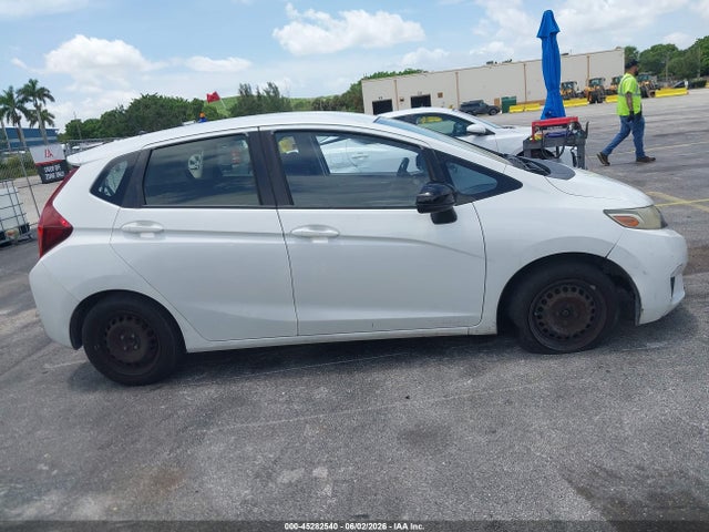45282540 :رقم المزاد ، JHMGK5H53GX039994 vin ، 2016 Honda Fit Lx مزاد بيع