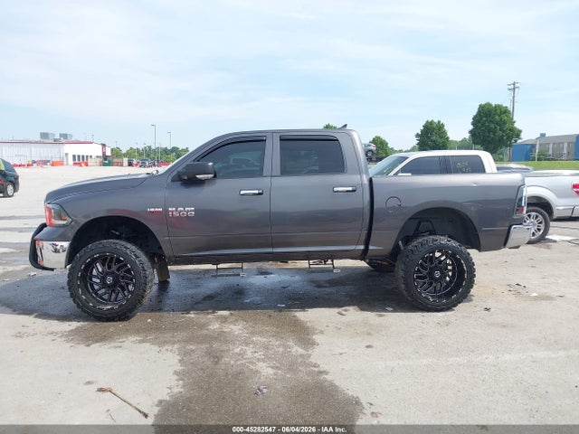 45282547 :رقم المزاد ، 1C6RR7LT8HS597644 vin ، 2017 Ram 1500 Big Horn  4x4 5'7 Box مزاد بيع