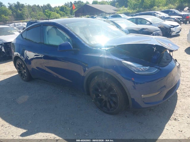 45282553 :رقم المزاد ، 7SAYGAEE4NF314416 vin ، 2022 Tesla Model Y Long Range Dual Motor All-wheel Drive مزاد بيع