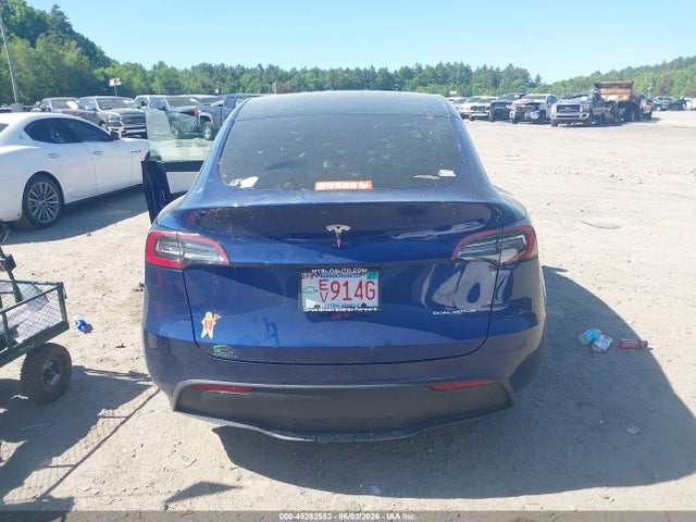 2022 Tesla Model Y Long Range Dual Motor All-wheel Drive მანქანა იყიდება აუქციონზე, vin: 7SAYGAEE4NF314416, აუქციონის ნომერი: 45282553