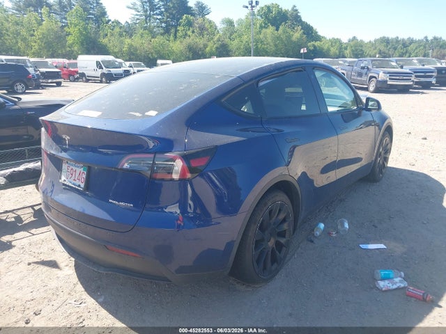 2022 Tesla Model Y Long Range Dual Motor All-wheel Drive მანქანა იყიდება აუქციონზე, vin: 7SAYGAEE4NF314416, აუქციონის ნომერი: 45282553