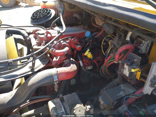 Продажа на аукционе авто 2019 Freightliner M2 106, vin: 1FVACWFCXKHKB8967, номер лота: 45282560