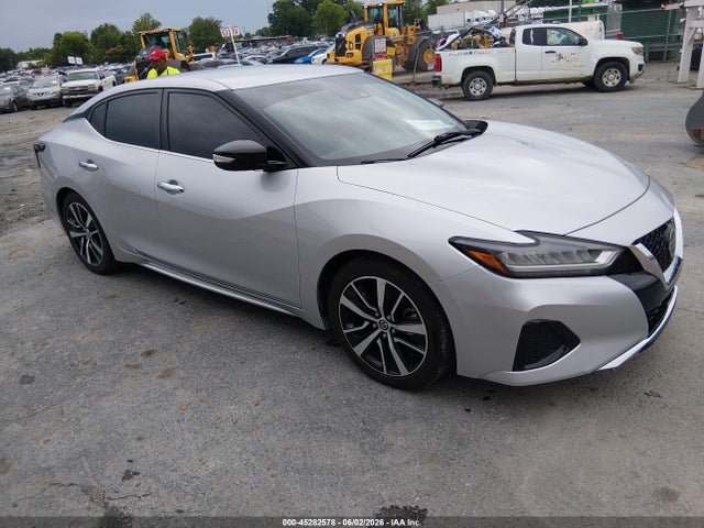 2021 1N4AA6CV3MC513555 main image
