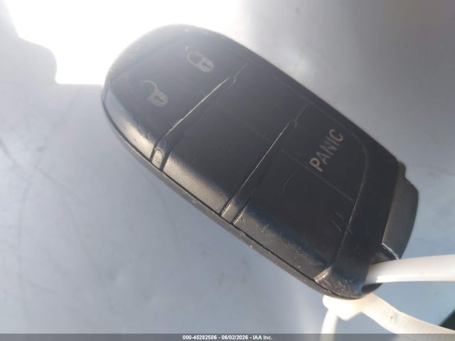 45282586 :رقم المزاد ، 1C4RJFAG4FC103335 vin ، 2015 Jeep Grand Cherokee Laredo مزاد بيع