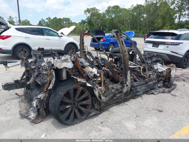 Aukcja sprzedaży 2022 Tesla Model X Plaid Tri Motor All-wheel Drive, vin: 7SAXCBE69NF340581, numer aukcji: 45282606