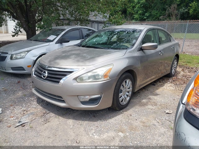 2015 Nissan Altima 2.5/2.5 S/2.5 Sl/2.5 Sv მანქანა იყიდება აუქციონზე, vin: 1N4AL3AP1FC178117, აუქციონის ნომერი: 45282702
