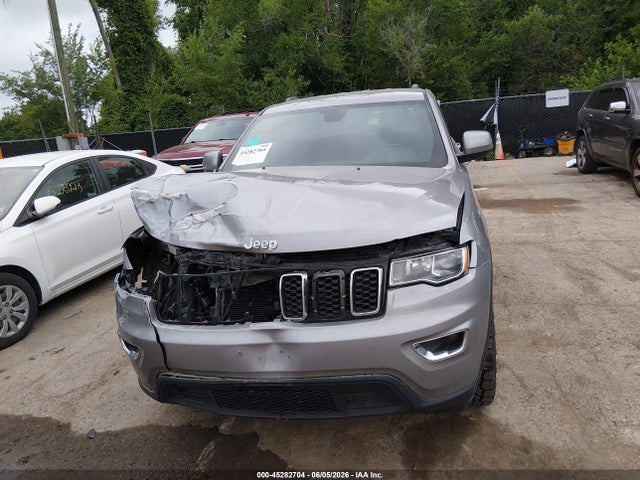 2020 Jeep Grand Cherokee Laredo E 4x4 მანქანა იყიდება აუქციონზე, vin: 1C4RJFAGXLC153443, აუქციონის ნომერი: 45282704