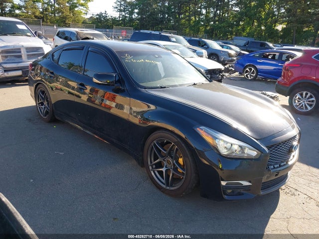 45282710 :رقم المزاد ، JN1BY1AR3FM561141 vin ، 2015 Infiniti Q70 3.7x مزاد بيع