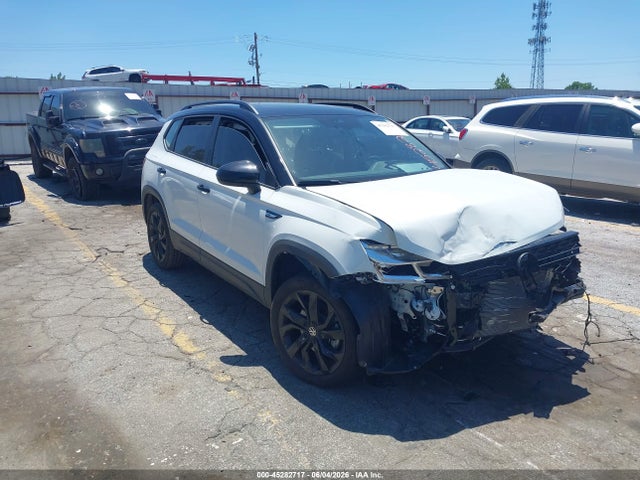 Auction sale of the 2024 Volkswagen Taos 1.5t Se Black, vin: 3VVJX7B24RM087890, lot number: 45282717