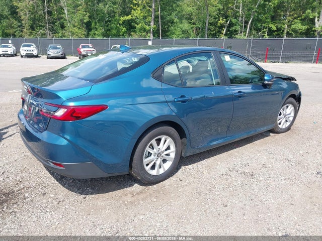 45282731 :رقم المزاد ، 4T1DAACK7SU186998 vin ، 2025 Toyota Camry Le مزاد بيع
