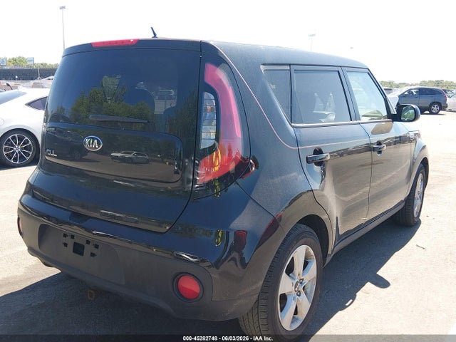 2018 Kia Soul მანქანა იყიდება აუქციონზე, vin: KNDJN2A28J7589857, აუქციონის ნომერი: 45282748