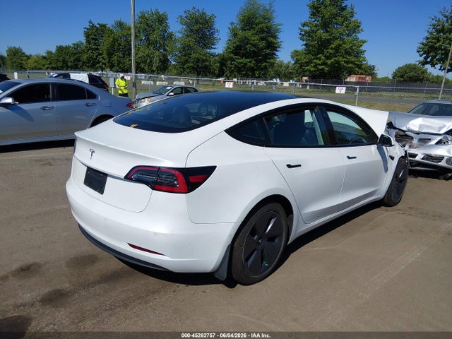 Tesla Model 3 Rear-wheel Drive 2022 5YJ3E1EA3NF323280 Image 4