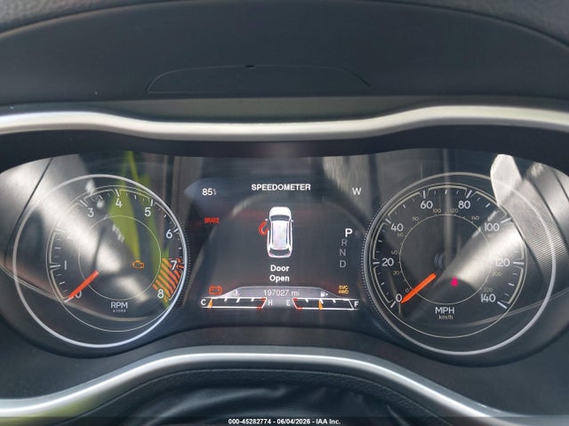 45282774 :رقم المزاد ، 1C4PJMBS7FW522471 vin ، 2015 Jeep Cherokee Trailhawk مزاد بيع
