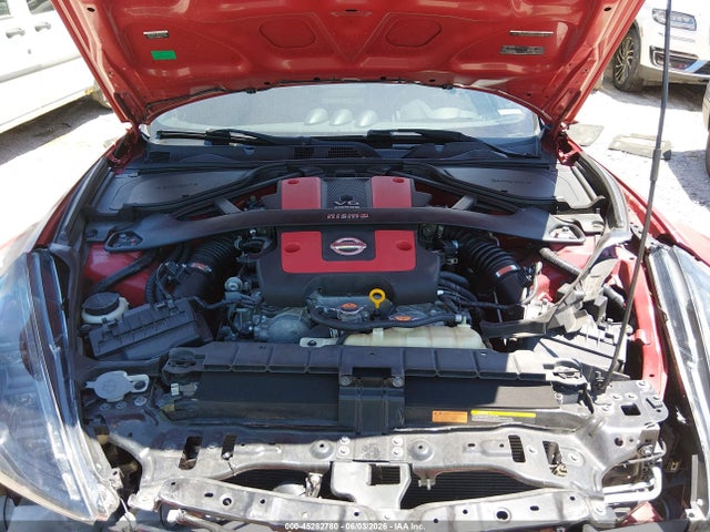 45282780 :رقم المزاد ، JN1AZ4EH4HM950952 vin ، 2017 Nissan 370z Nismo Tech مزاد بيع