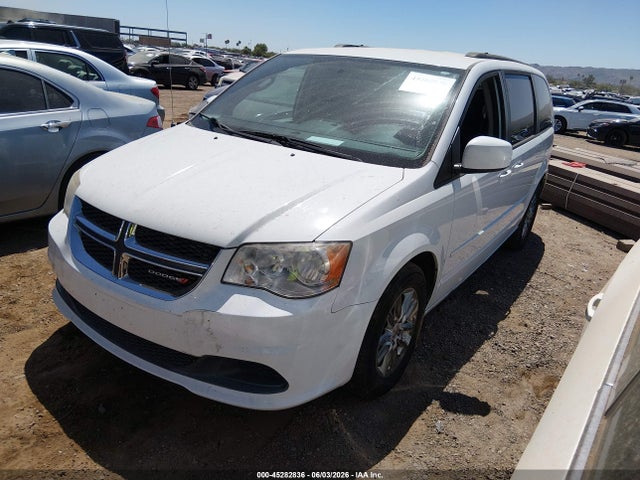 2015 Dodge Grand Caravan Sxt მანქანა იყიდება აუქციონზე, vin: 2C4RDGCG6FR630875, აუქციონის ნომერი: 45282836