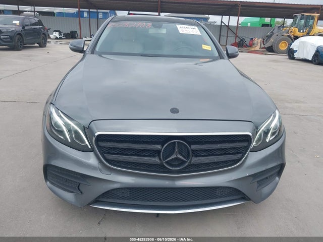 Aukcja sprzedaży 2017 Mercedes-benz E 300, vin: WDDZF4JB1HA080742, numer aukcji: 45282908