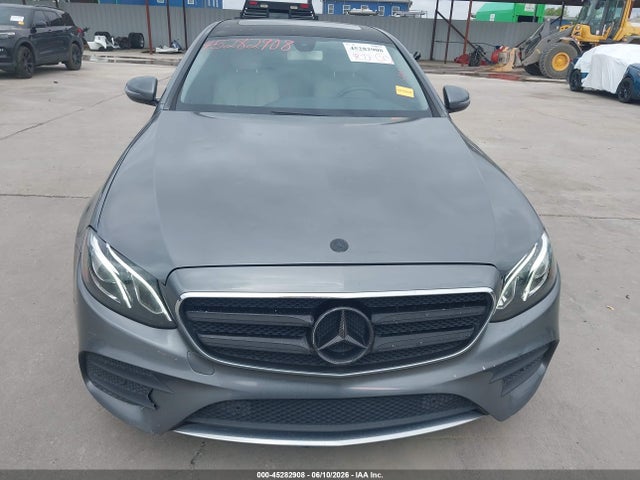 Aukcja sprzedaży 2017 Mercedes-benz E 300, vin: WDDZF4JB1HA080742, numer aukcji: 45282908