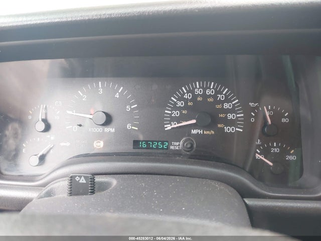 2000 Jeep Cherokee Classic მანქანა იყიდება აუქციონზე, vin: 1J4FF58S4YL161130, აუქციონის ნომერი: 45283012
