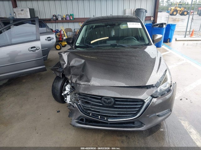 45283030 :رقم المزاد ، 3MZBN1U7XJM188397 vin ، 2018 Mazda Mazda3 Sport مزاد بيع