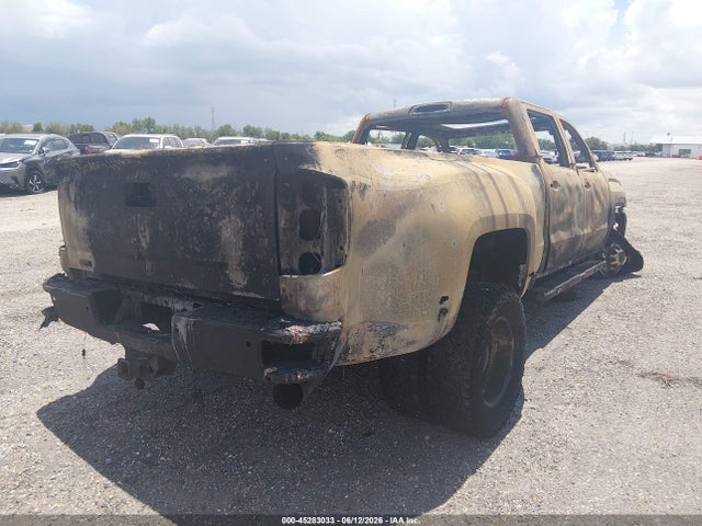 GMC Sierra 3500hd Denali 2018 1GT42YEY8JF153104 Image 3