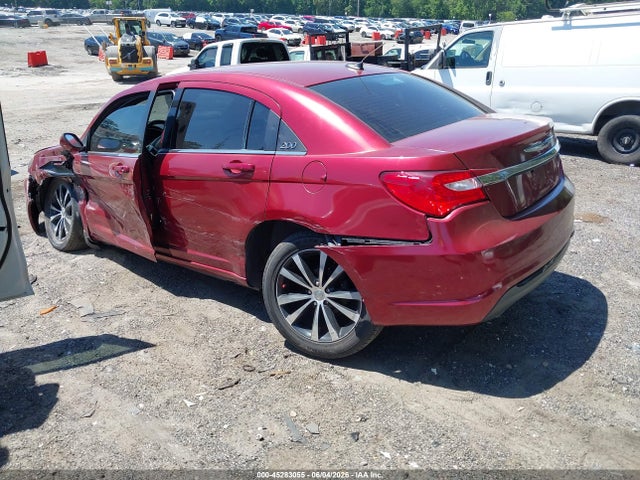 45283055 :رقم المزاد ، 1C3CCBBB8DN539767 vin ، 2013 Chrysler 200 Touring مزاد بيع